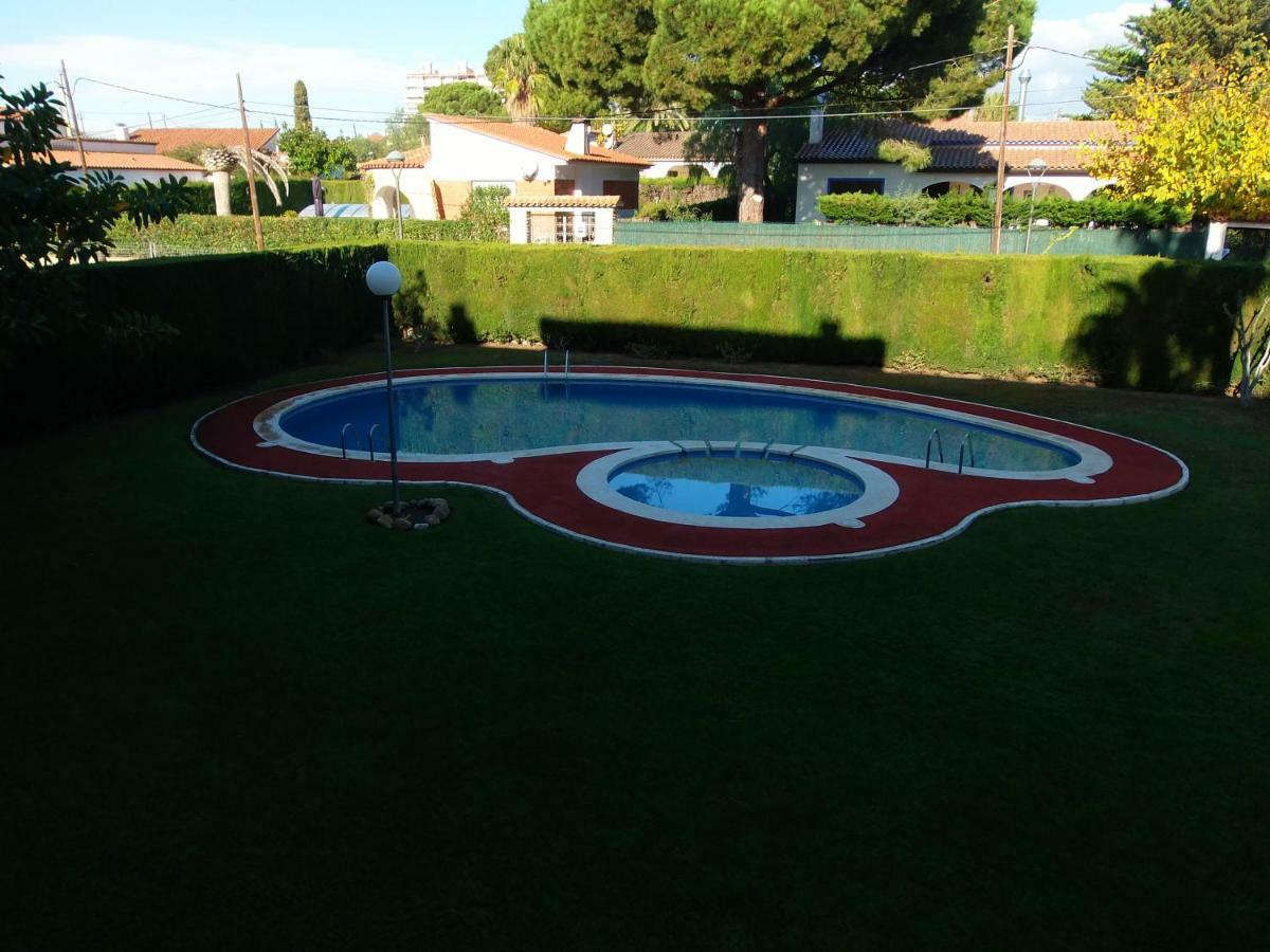 Cozzy Flat In A Quiet And Nice Area / Acogedor Apartamento En Zona Tranquila Y Agradable Cambrils Exterior foto